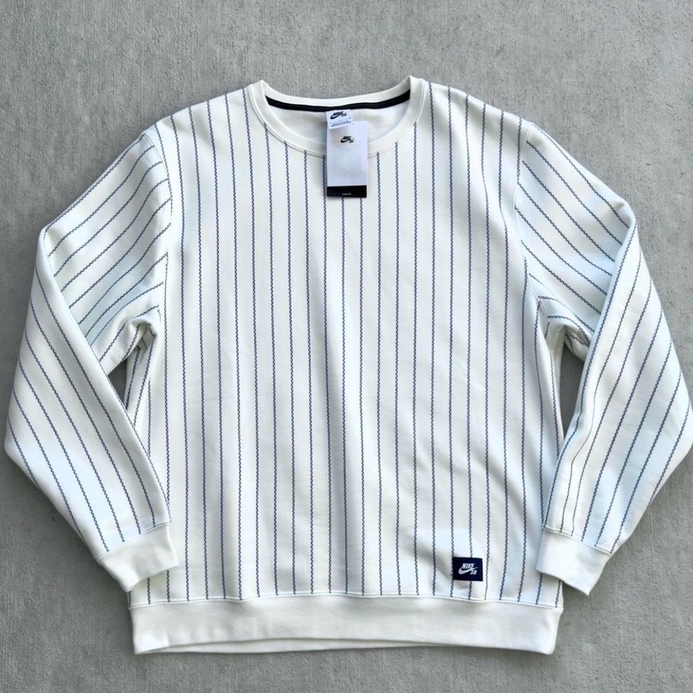 Nike White Crewneck Sweater with Blue Pinstripes